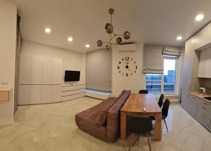 Apartplus - Затишні Апартаменти